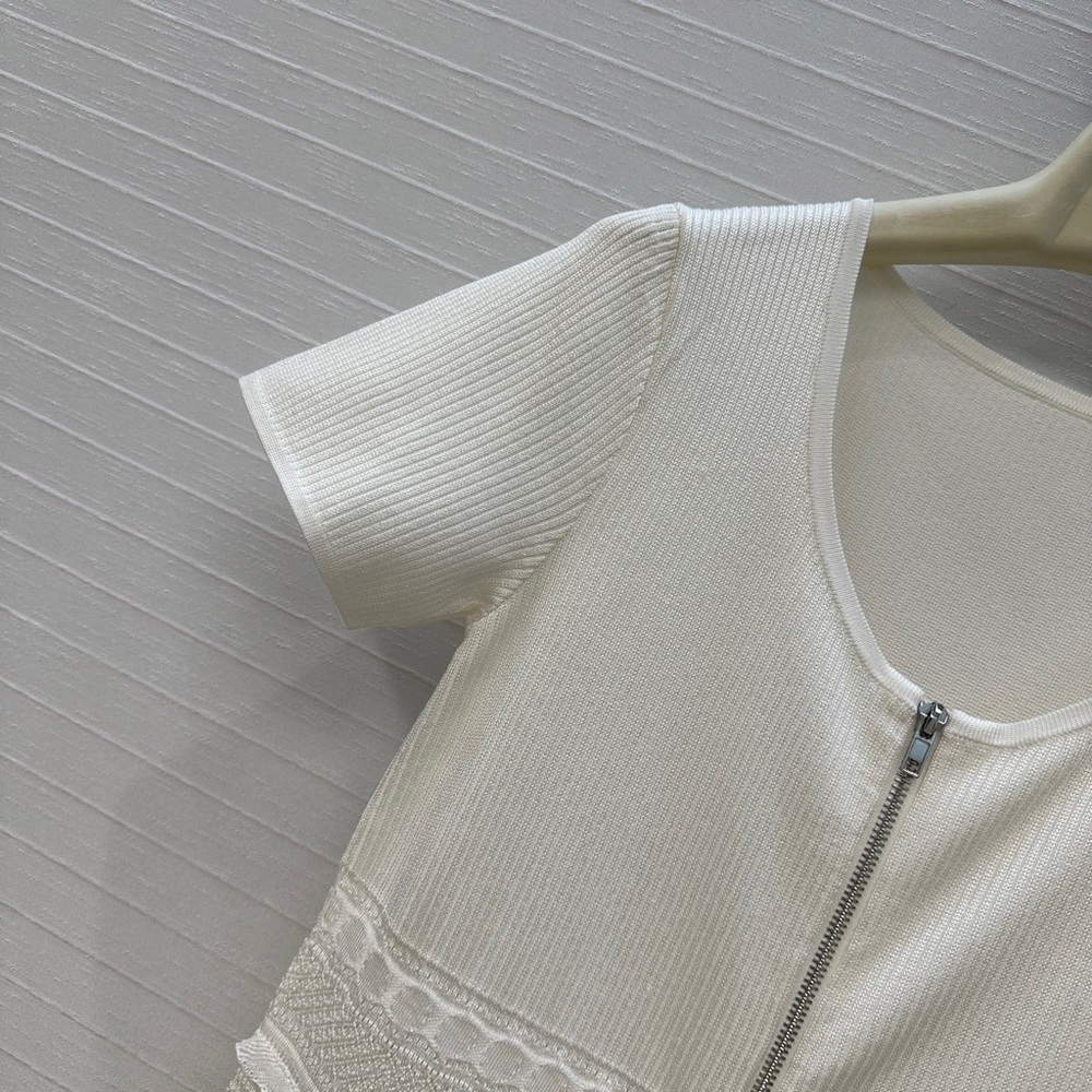 Alaia Cream Lace Tiered Zip-Front Dress - Picture 3 of 9